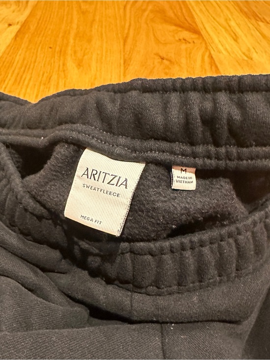 Aritzia Other - Aritzia Black Sweatfleece Mega Fit
